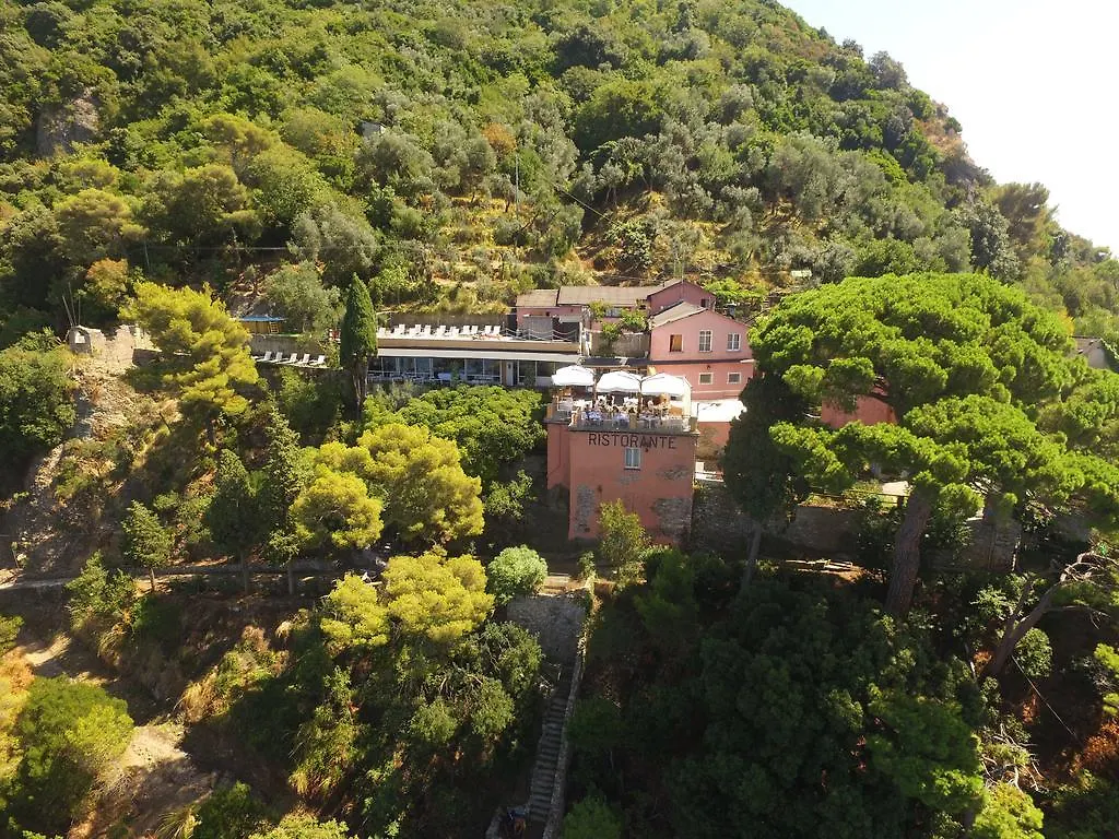 Stella Maris Hotel Camogli 3*,  Italy
