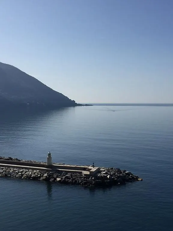 Stella Maris Hotel Camogli 3*,  Italy